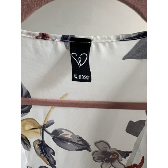 White Floral Kimono Robe Loungewear Open Front Size XL - Picture 3 of 5